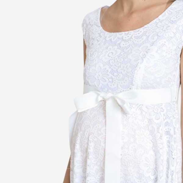 Vestido de encaje sin mangas
