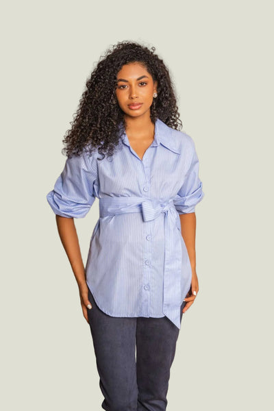 BLUSA MANGA LARGA CON PUÑOS ZURCIDO Y CINTURÒN