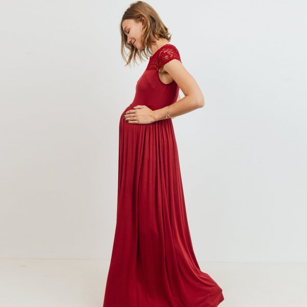 Vestido Largo con Encaje en Cuello y Mangas